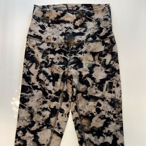 Lululemon Wunder Train Leggings